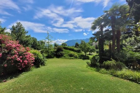 Parkhotel Emmaus garden1